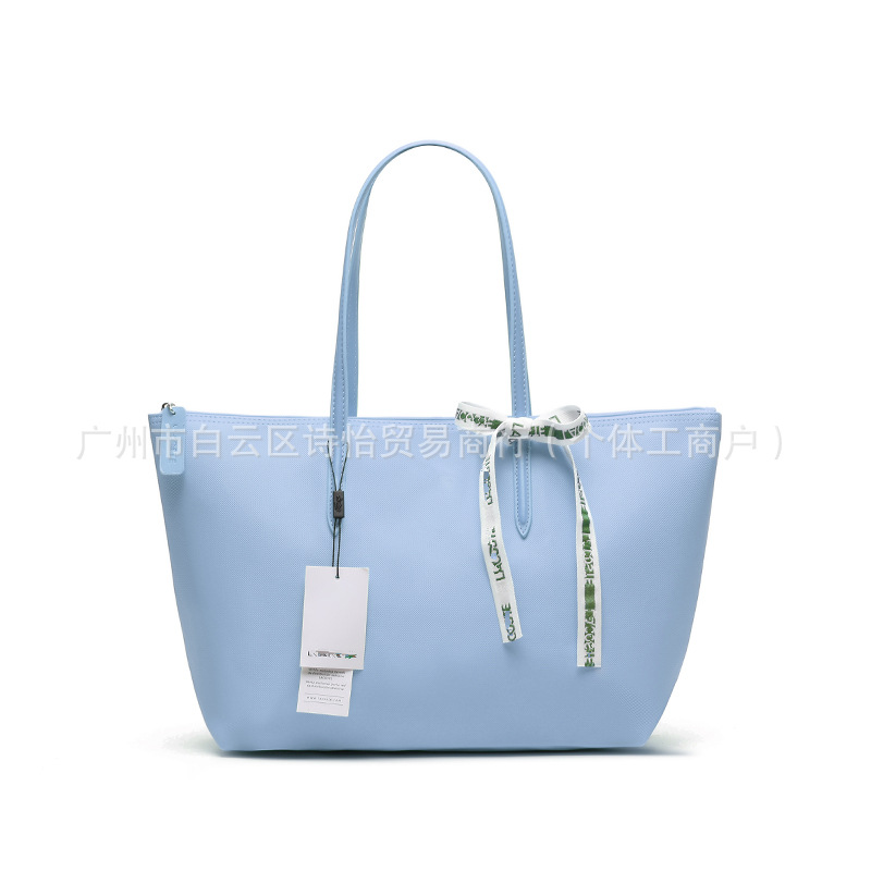Normcore Large-Capacity Tote Bags